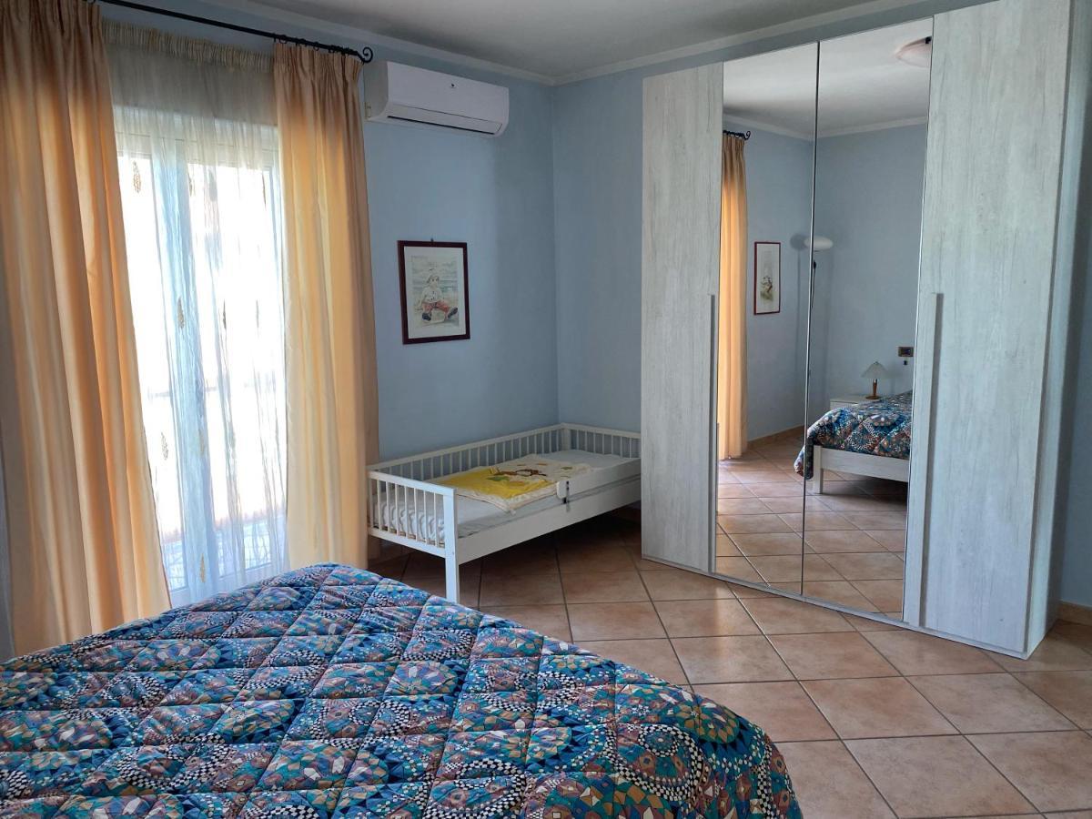 Appartamento "Terre Dorate" Grottaglie Bagian luar foto